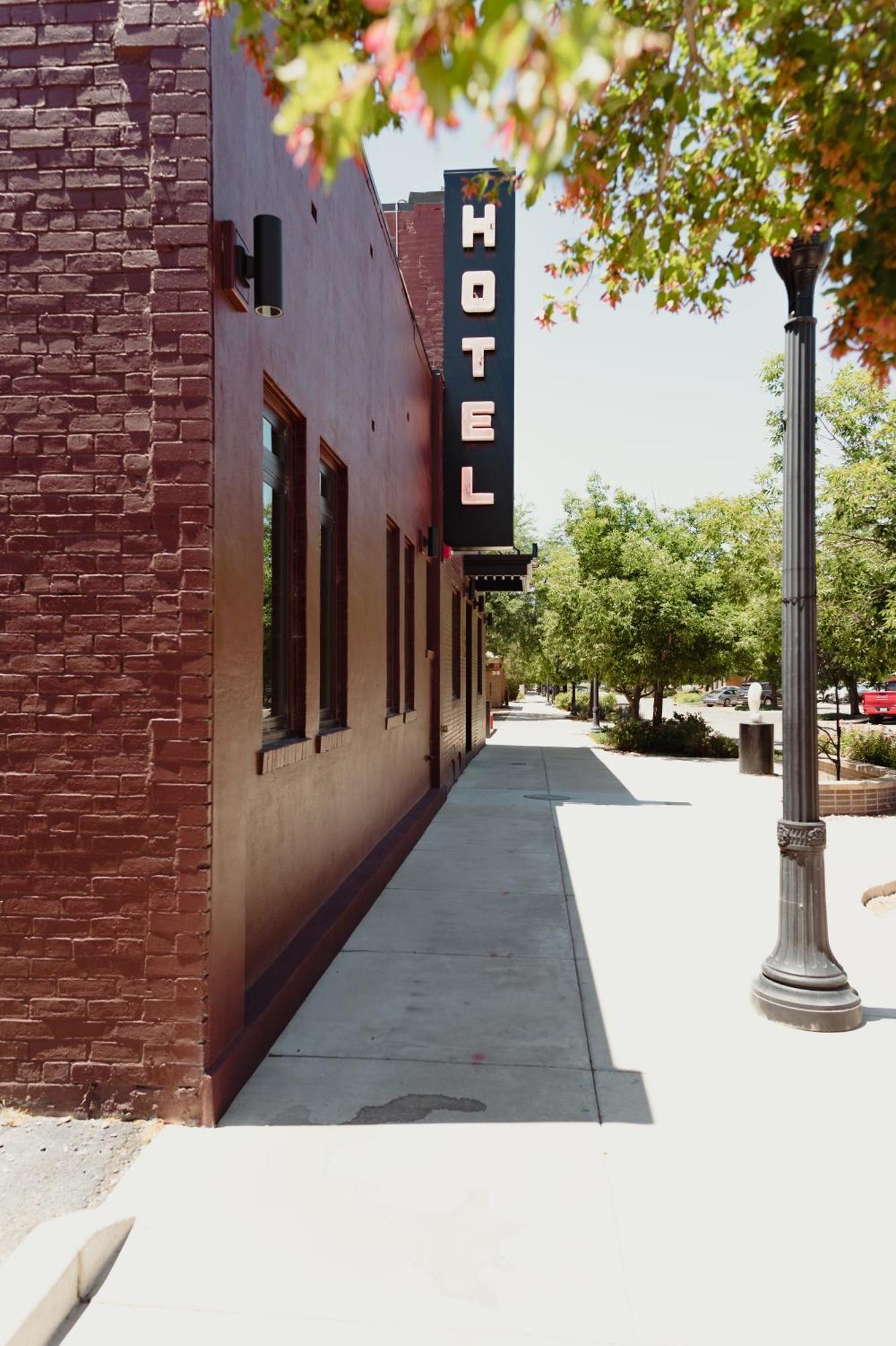 The Hotel Melrose Grand Junction Exterior foto